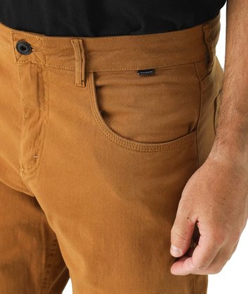Bermuda Hurley Sarja Walk Company Ocre