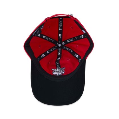 Boné New Era Chicago Bulls Core 9TWENTY Vermelho/ Preto
