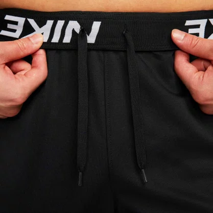 Calça Nike Totality Dri-Fit Preta