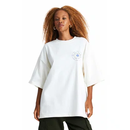 Camiseta Baw Manga Curta Oversized Flower x Smiley Off White