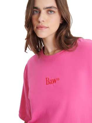 Camiseta Baw Manga Curta Regular Logo Rosa