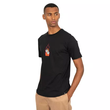 Camiseta DC Manga Curta Burning Dice Preta