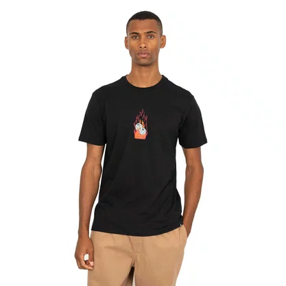 Camiseta DC Manga Curta Burning Dice Preta