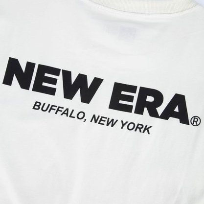Camiseta New Era Manga Curta Branded Core Essentials Off White