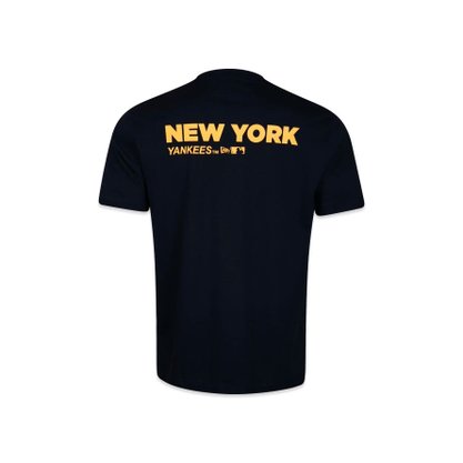 Camiseta New Era Manga Curta New York Yankees Essentials Preto