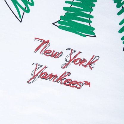 Camiseta New Era Manga Curta NY Yankees Action Vacation Memories Branca