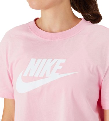 Camiseta Nike Cropped Sportswear Essential Rosa Claro