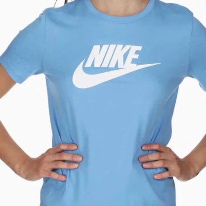 Camiseta Nike Manga Curta Essentials Icon Futura Azul