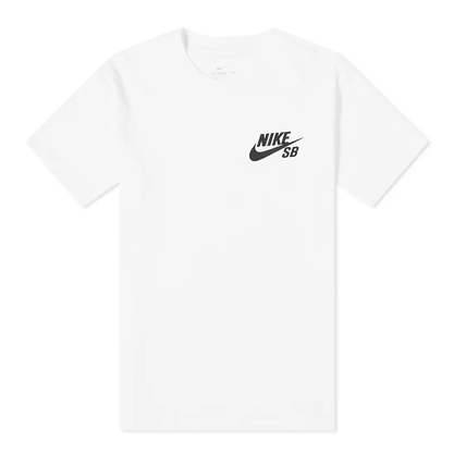 Camiseta Nike SB Manga Curta Logo Preta