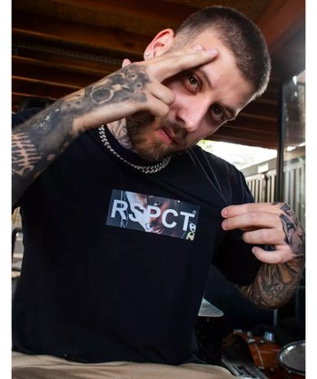 Camiseta Respect Manga Curta Travis Scott Eyes Preto