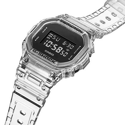 Relógio G-Shock Casio Digital Transparente DW-5600SKE-7DR