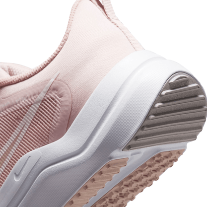 Tênis Nike Downshifter 12 Rosé/ Branco