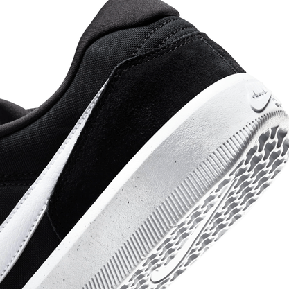 Tênis Nike SB Force 58 Preto/ Branco