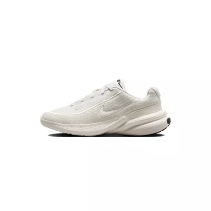 Tênis Nike Uplift SC Creme