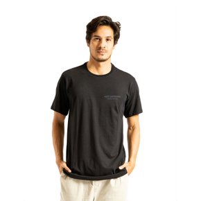 Camiseta Rusty Manga Curta Worldwide